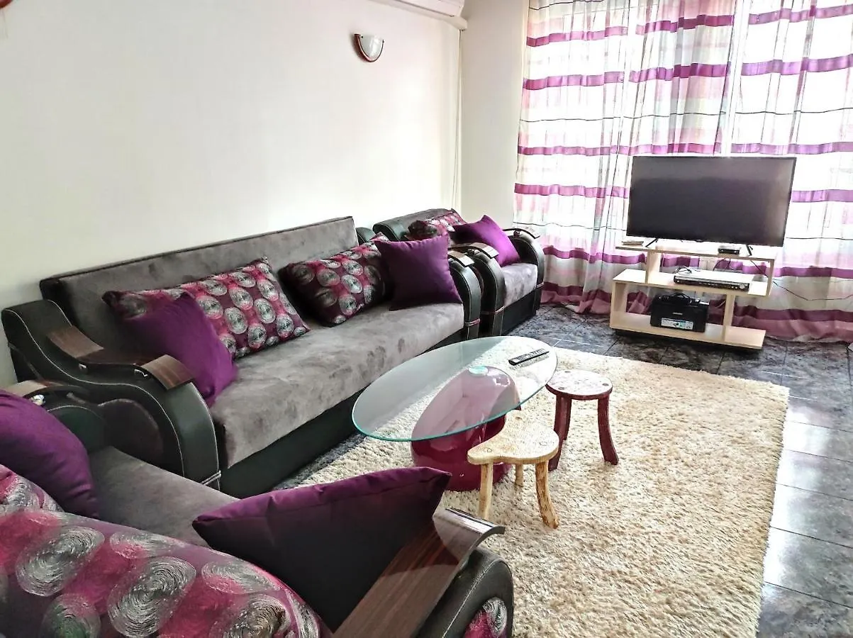 Cozy Apartment In Varna