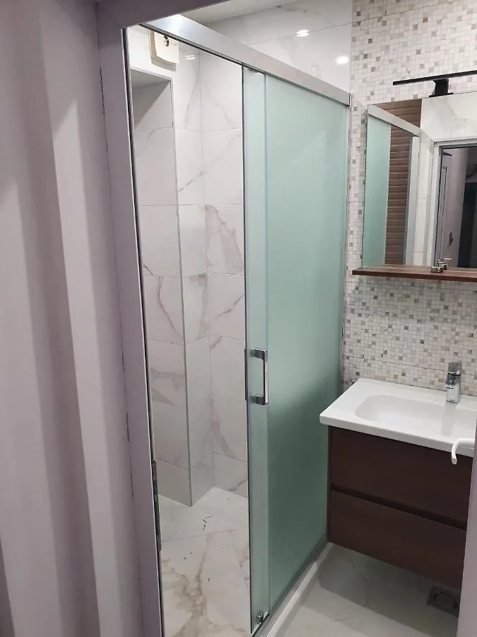 Cozy Apartment In Varna